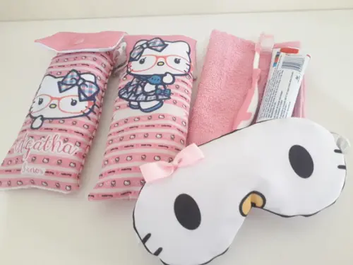 Kit Festa do Pijama Hello Kitty