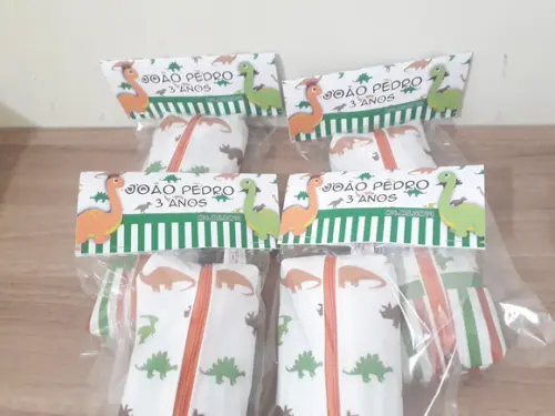 Kit Higiene Estojo Dinossauro 2