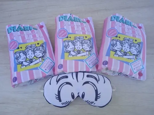 Kit Higiene Luxo Festa do Pijama com Almofada