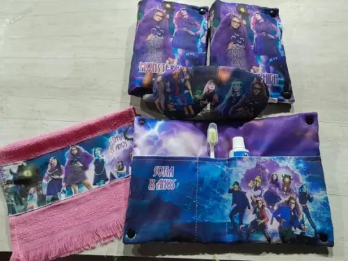 Kit Higiene Luxo Festa do Pijama Monster High