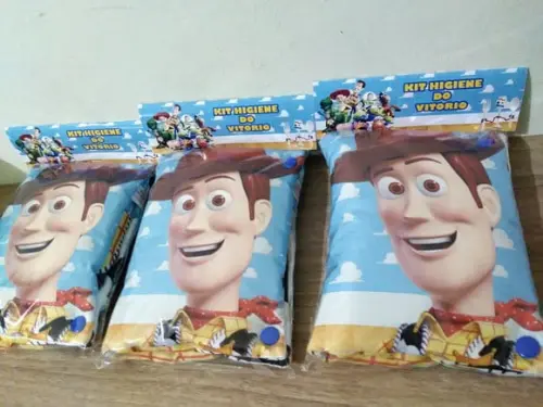 Kit Higiene Woody e Buzz Lightyear Toy Story
