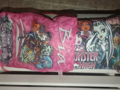 Kit Mochila e Almofada Personalizado
