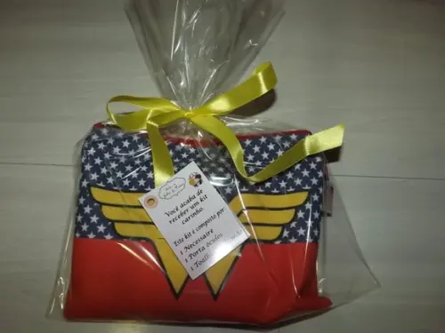 Kit Personalizado Mulher Maravilha