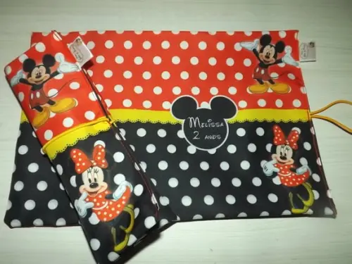 Lousa de Tecido Mickey e Minnie