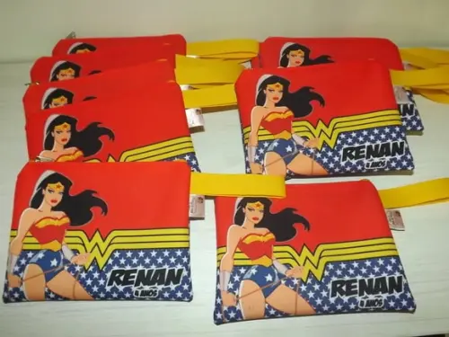 Necessarie Mulher Maravilha Personagem