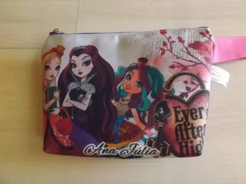 Necessarie Personalizada Ever After High