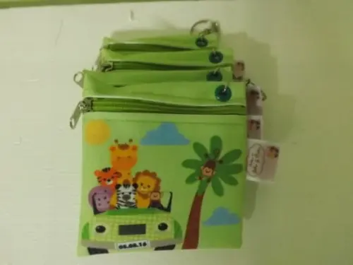 Porta Níquel Personalizado Safári Com argola
