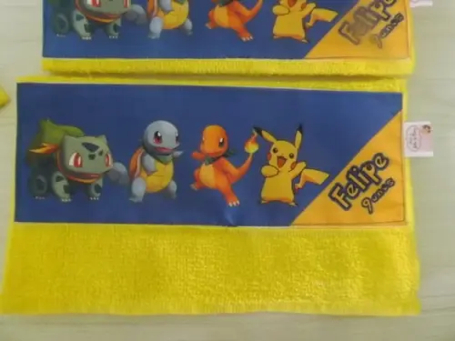 Toalhinha de mão Pokemom