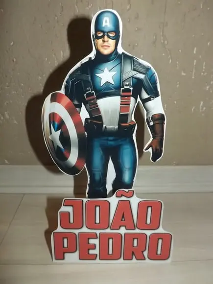 Totem Personalizado 3D - Liga da Justiça P