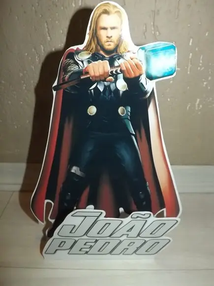 Totem Personalizado 3D - Liga da Justiça P