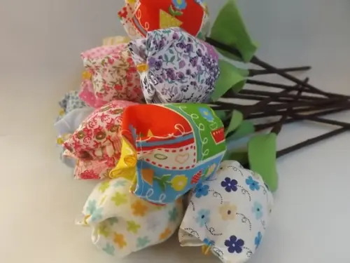 Tulipas de tecido
