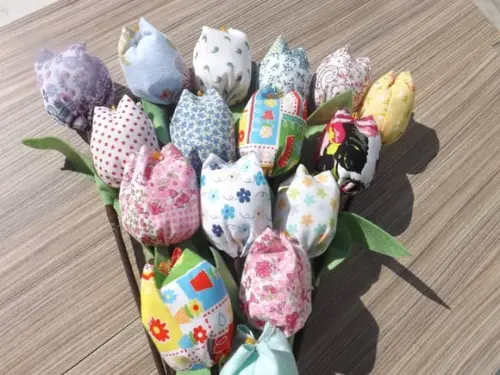 Tulipas de tecido