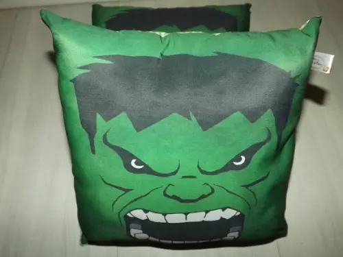 Almofada Hulk Quadrada
