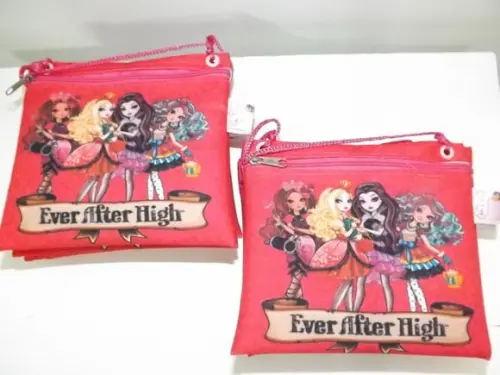 Bolsinha Ever After High