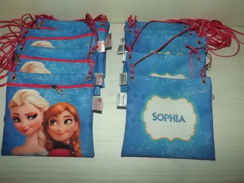 Bolsinha Frozen Tira colo