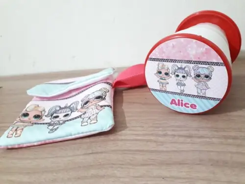 Copo retrátil com necessarie LOL Menina