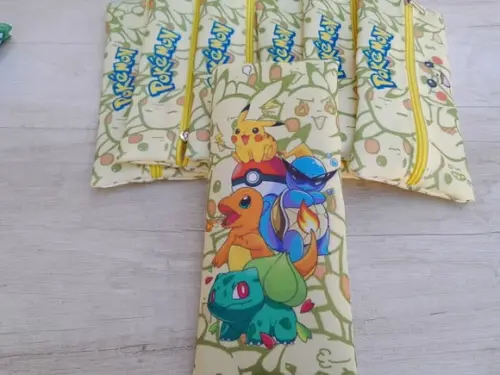 Estojo Pokemon