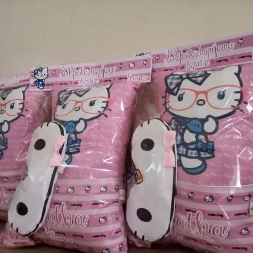 Kit Festa do Pijama Completo Hello Kitty