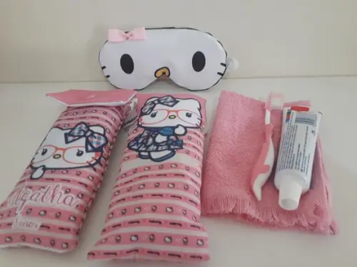 Kit Festa do Pijama Hello Kitty