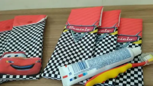 Kit Higiene Fino - Carros