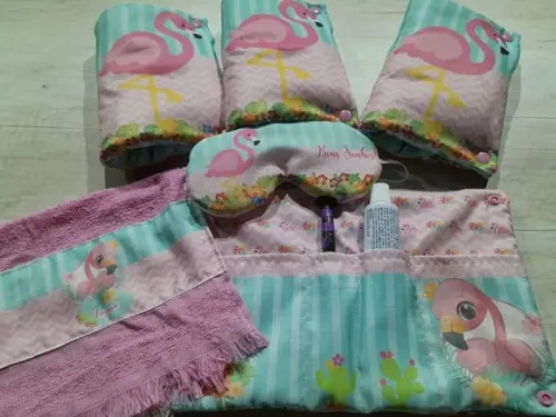 Kit Higiene Luxo Festa do Pijama Flamingo