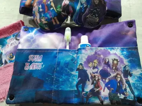 Kit Higiene Luxo Festa do Pijama Monster High