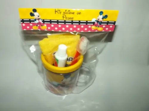 Kit Higiene Mickey na Caneca