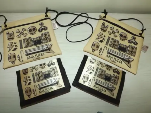 Kit Rock - Bolsinha e Carteira Personalizada