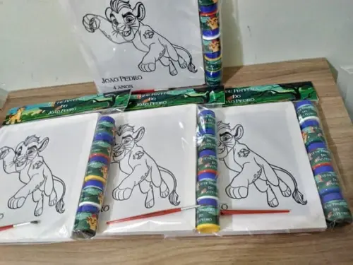Kit Tela de Pintura Kion e a Guarda do Leão com Lapela