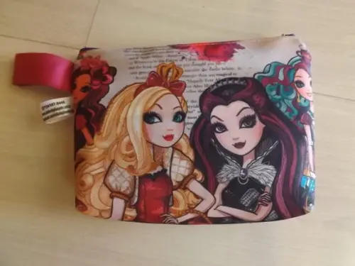 Necessarie Personalizada Ever After High
