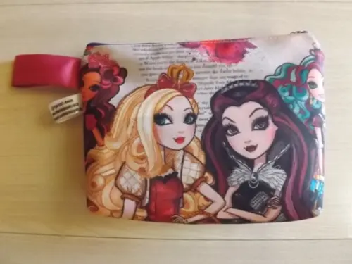 Necessarie Personalizada Ever After High