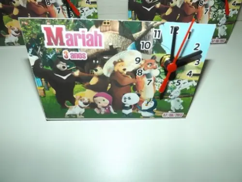 Relógio De Mesa A Menina E O Urso