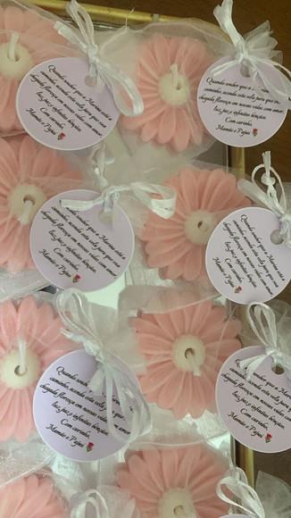 Vela Aromática Margarida Personalizada para Eventos com Tag