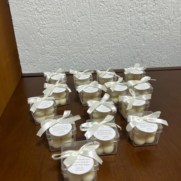 Vela Mini Bubble na Caixa de Acrílico Personalizada