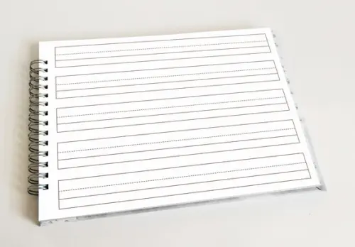 Caderno de Caligrafia Menino - Personalizado