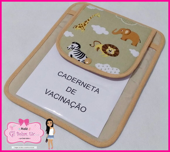 Porta Caderneta de Vacinação c/ Bolsinho p/ Cartão Safari