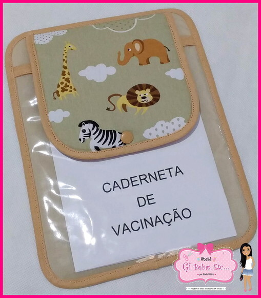 Porta Caderneta de Vacinação c/ Bolsinho p/ Cartão Safari