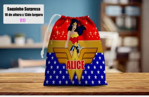 Saquinho Surpresa Personalizado da Mulher Maravilha