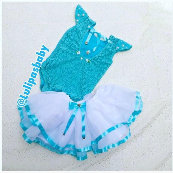 Roupa de Páscoa infantil