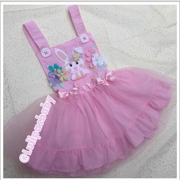Roupa de Páscoa infantil