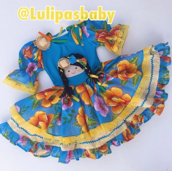 Vestido caipira menina