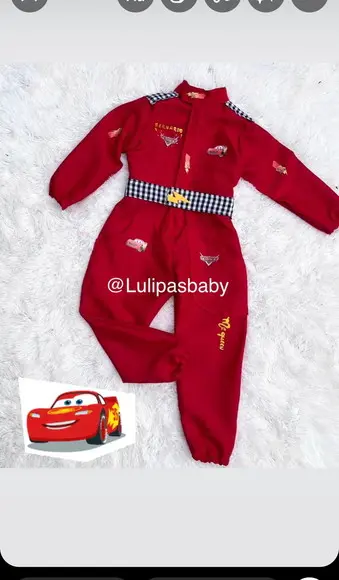Fantasia Macacão Piloto de Corrida Relâmpago Mcqueen Carros