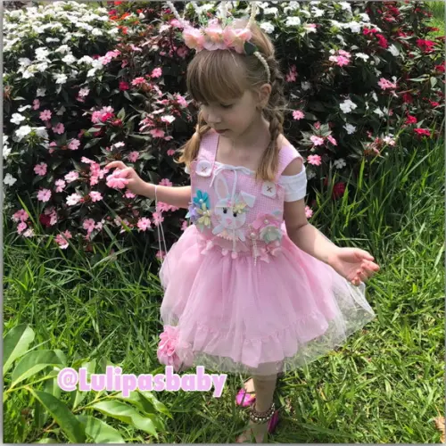 Roupa de Páscoa infantil