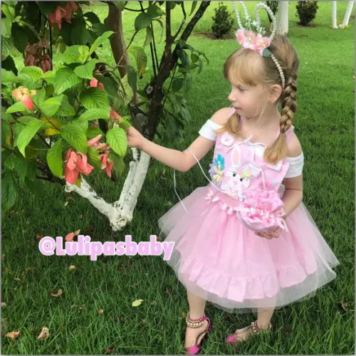 Roupa de Páscoa infantil