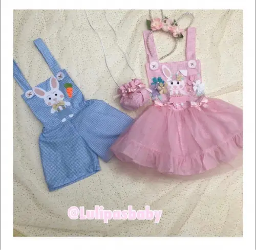 Roupa infantil de pascoa