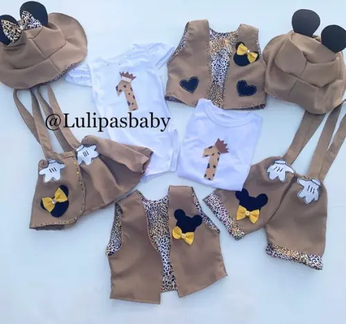 Roupa Safari mickey e Minnie