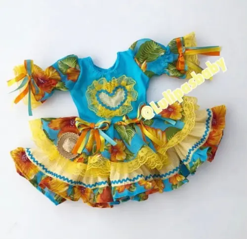 Vestido caipira menina