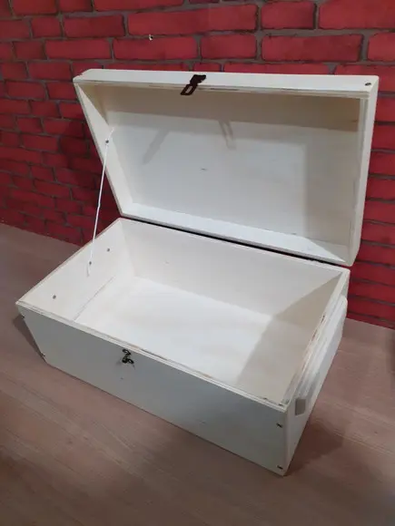 Caixa com Fecho para Cadeado 32x50x22