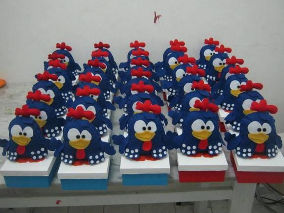 galinha pintadinha na caixinha