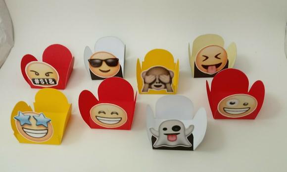 Forma para docinho - EMOJIS